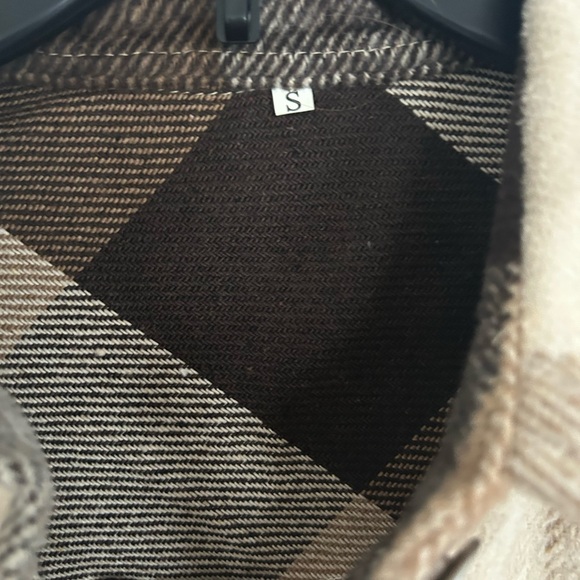 Amazon Shacket Brown and Cream Plaid NWOT Size Small - Picture 3 of 5